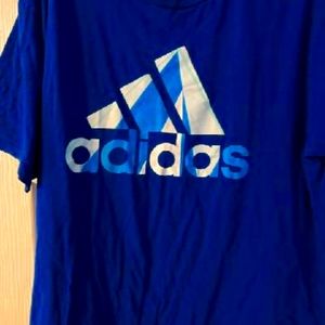 Men's Adidas tshirt